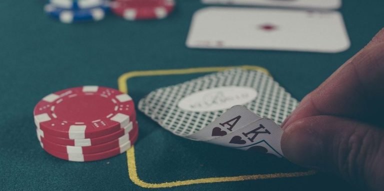 Piggy Riches Red Tiger slot paytable view
